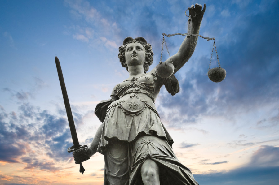 深圳損害賠償律師談?shì)p微傷害的賠償金額問題