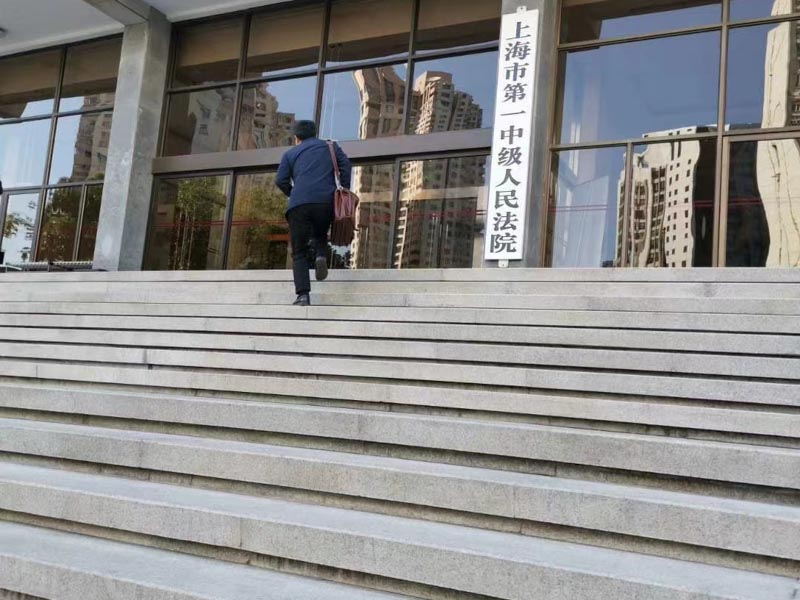 深圳律師事務(wù)所來講講職工遇到勞動爭議如何維護自身權(quán)益